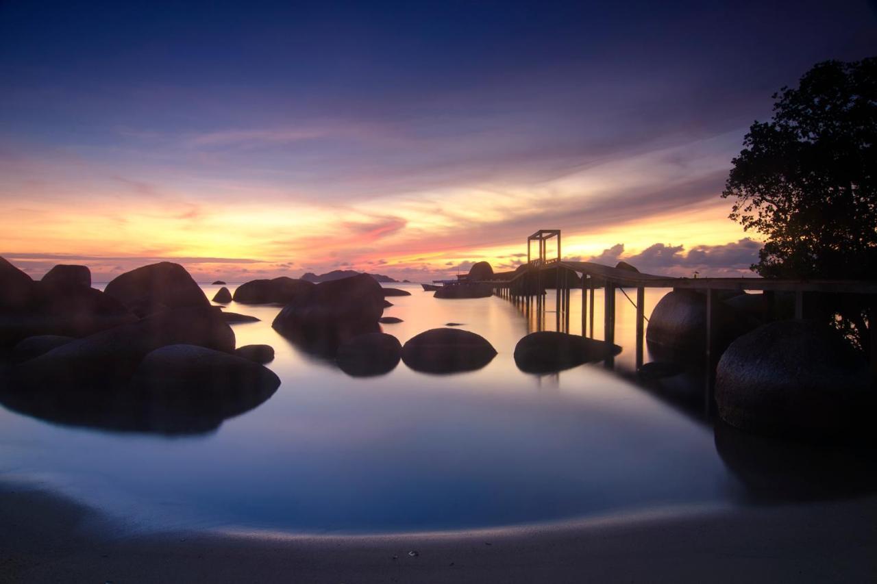 Natuna Dive Resort Ранай Екстериор снимка