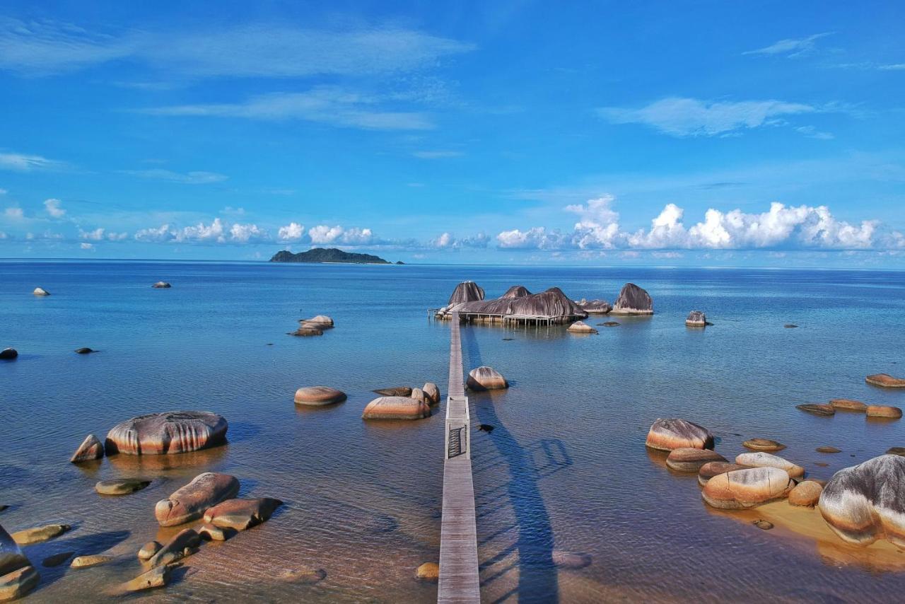 Natuna Dive Resort Ранай Екстериор снимка