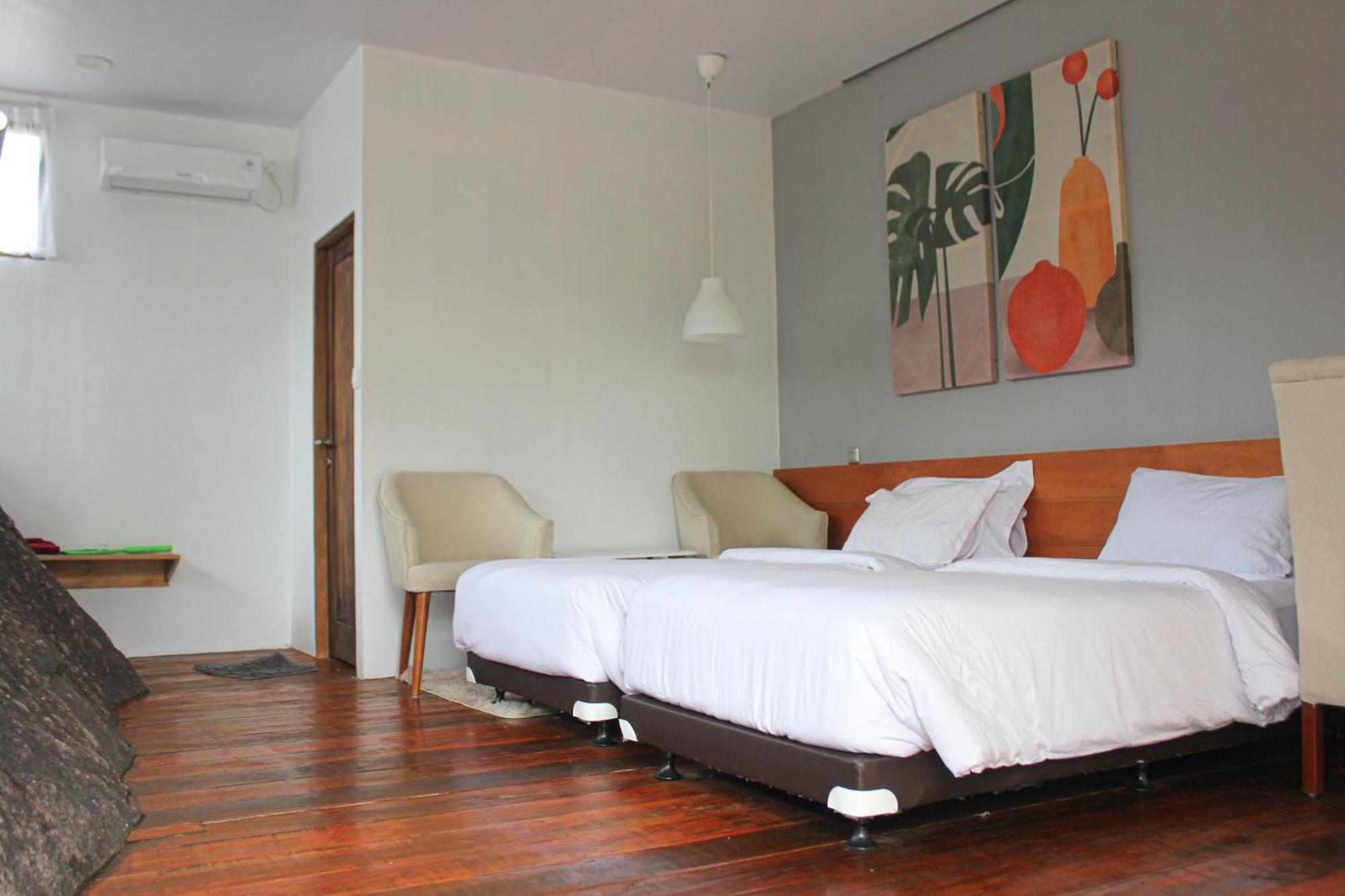Natuna Dive Resort Ранай Екстериор снимка